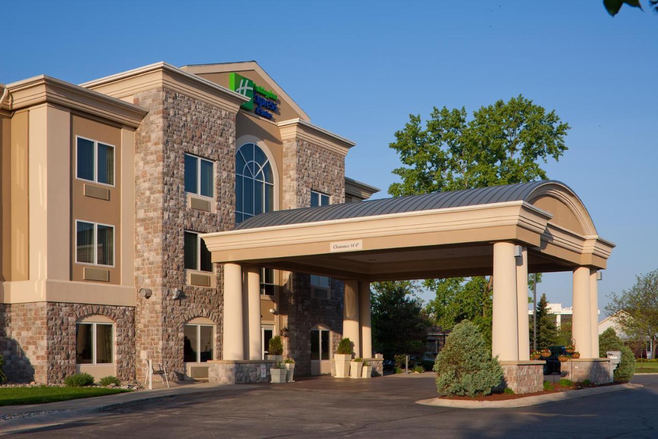Holiday Inn Express Hotel & Suites Saginaw By Ihg Zewnętrze zdjęcie