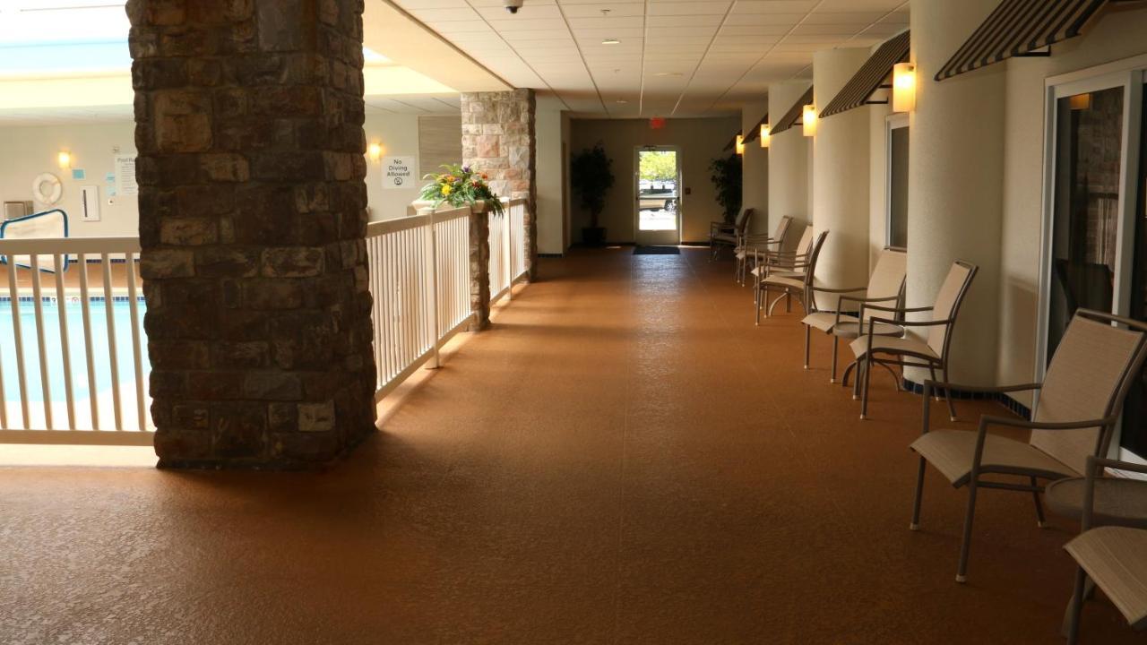 Holiday Inn Express Hotel & Suites Saginaw By Ihg Zewnętrze zdjęcie
