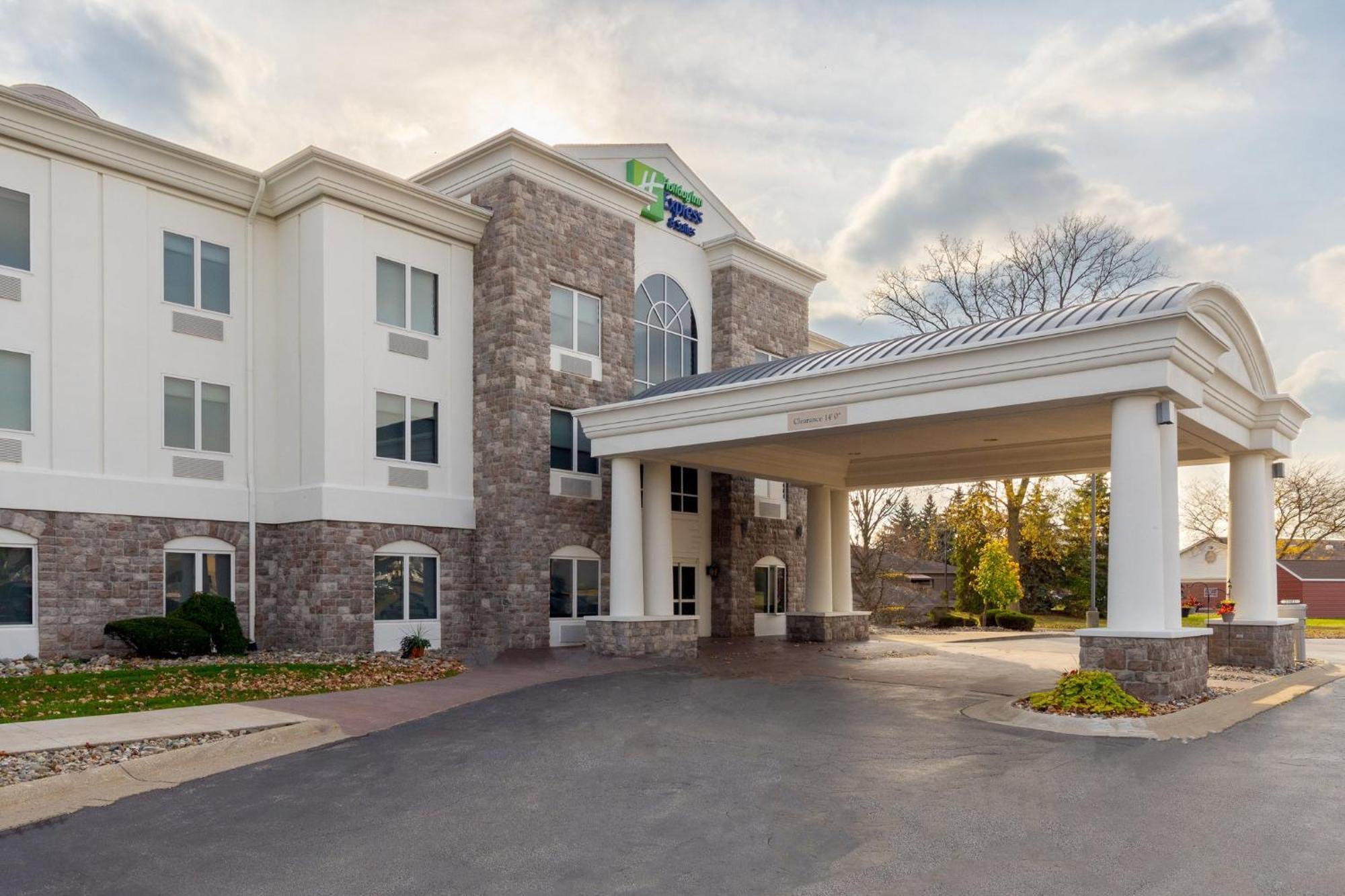 Holiday Inn Express Hotel & Suites Saginaw By Ihg Zewnętrze zdjęcie